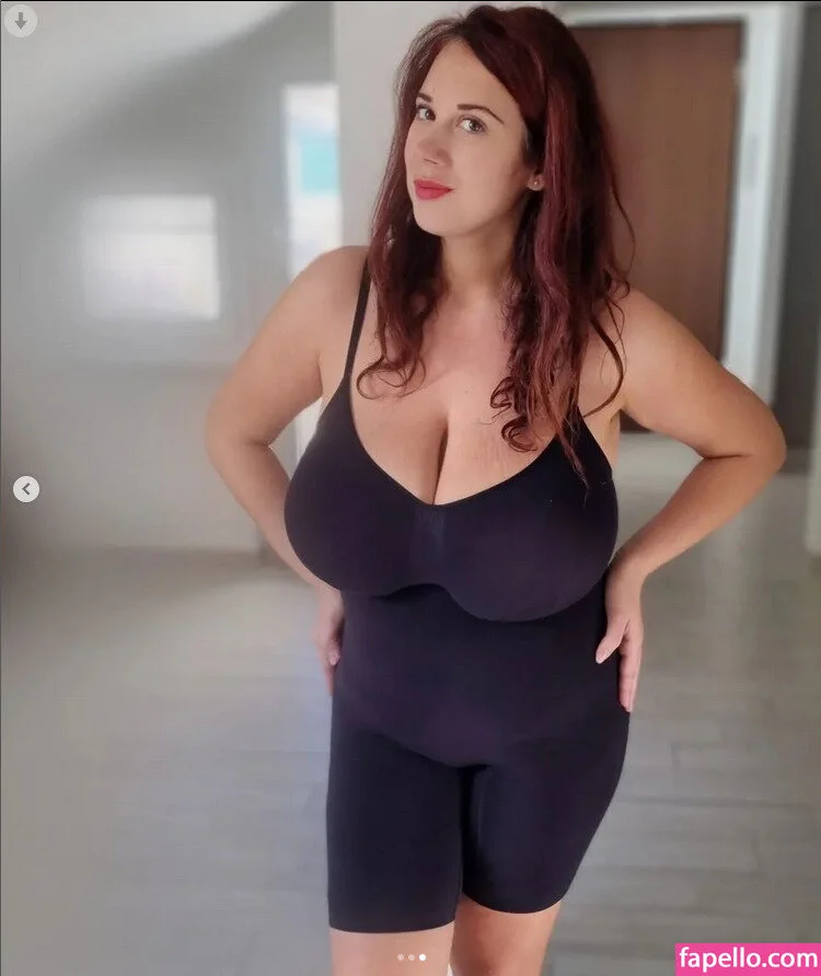 princygiuls / therealprincygiuls Onlyfans Photo Gallery 