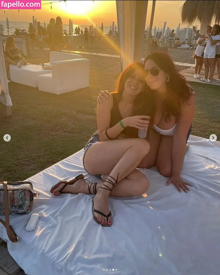 princygiuls / therealprincygiuls Onlyfans Photo Gallery 