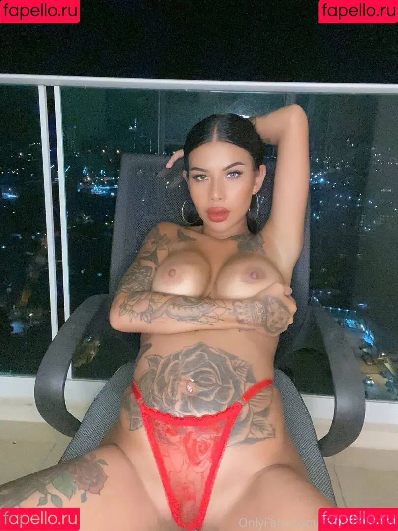 inkedsugarbaby07 / sarisa_2795 Onlyfans Photo Gallery 