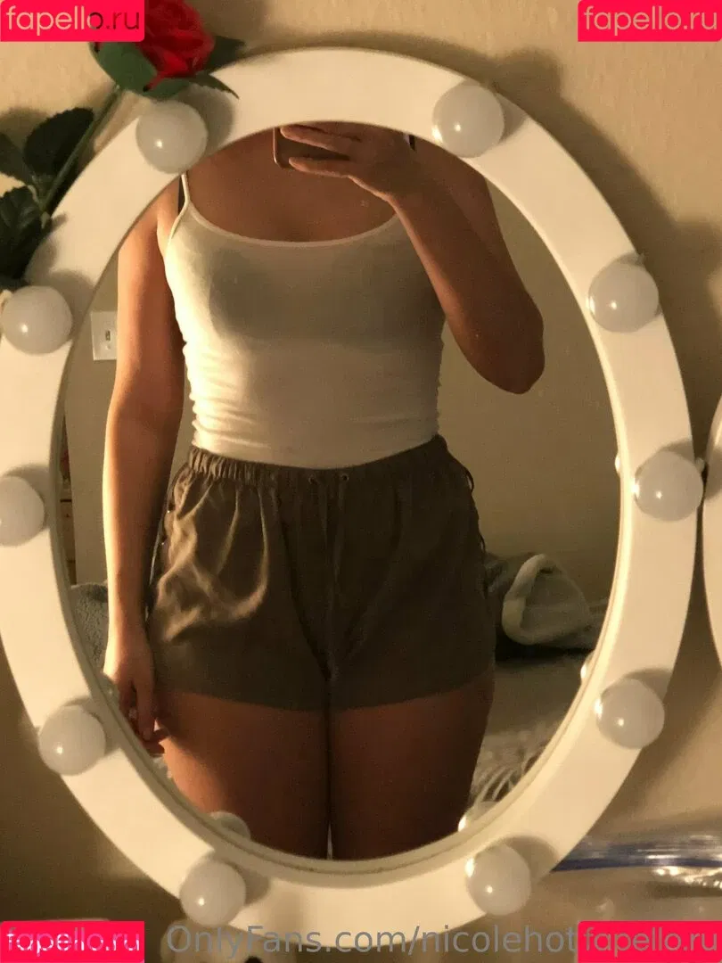 nicholefreedom / nicolehotwifefree Onlyfans Photo Gallery 