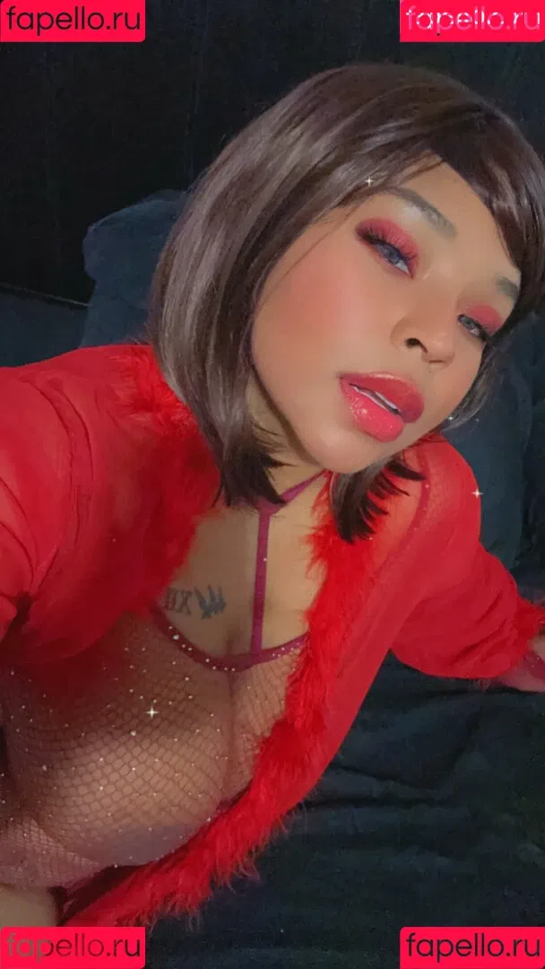 Larxene / SavageNymph / _larxene / larxene_the_savage_nymph Onlyfans Photo Gallery 