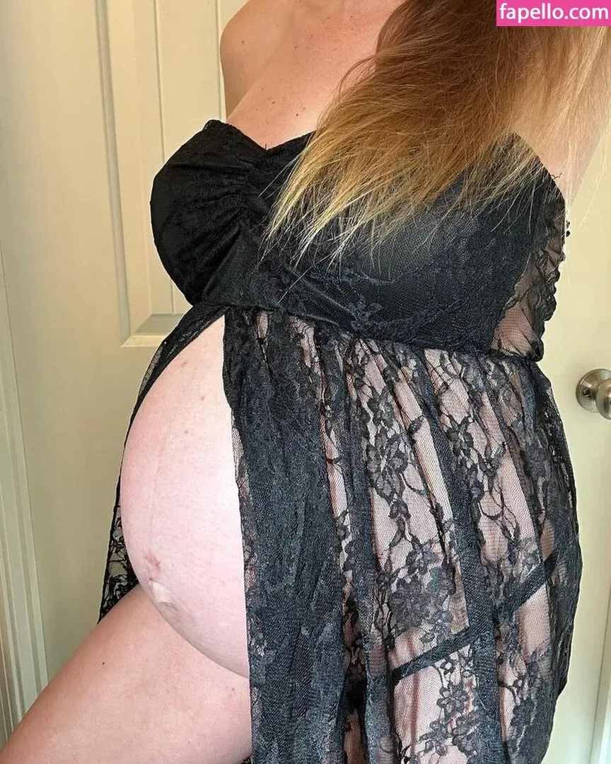 Fyr Wyf / fyrwyflyf / hawtfyrwyf / https: Onlyfans Photo Gallery 