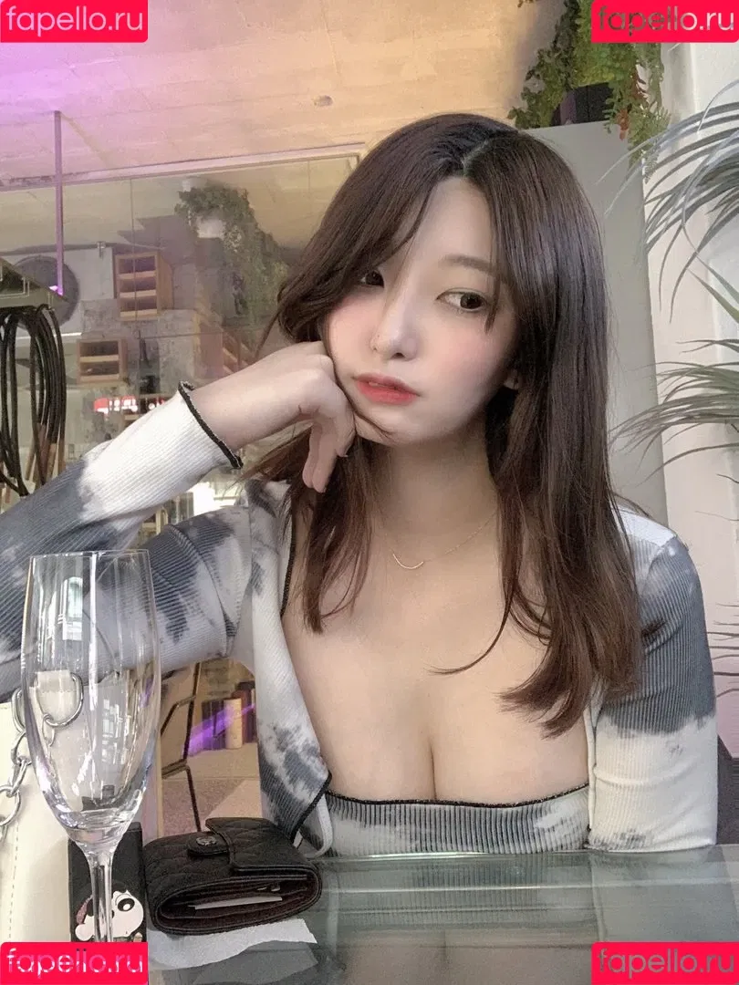 _angna98 / annasgs / azuan2001 Onlyfans Photo Gallery 