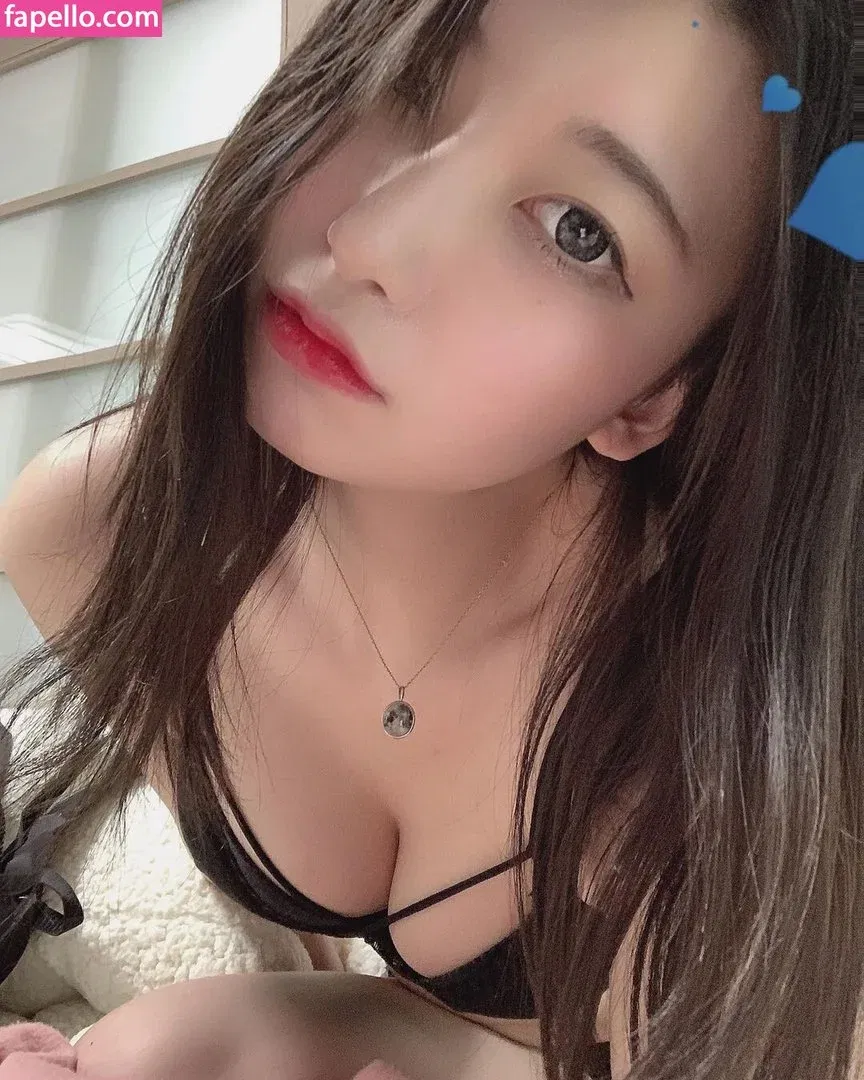 _angna98 / annasgs / azuan2001 Onlyfans Photo Gallery 