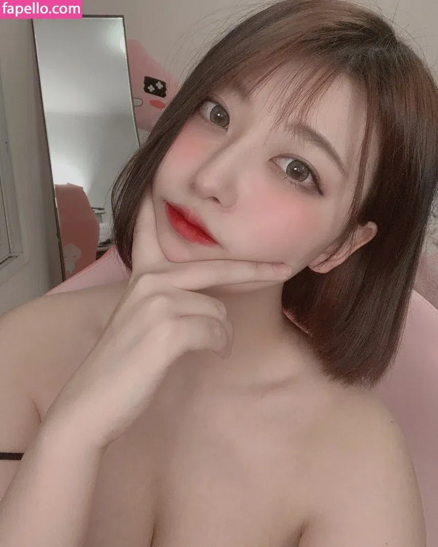 _angna98 / annasgs / azuan2001 Onlyfans Photo Gallery 