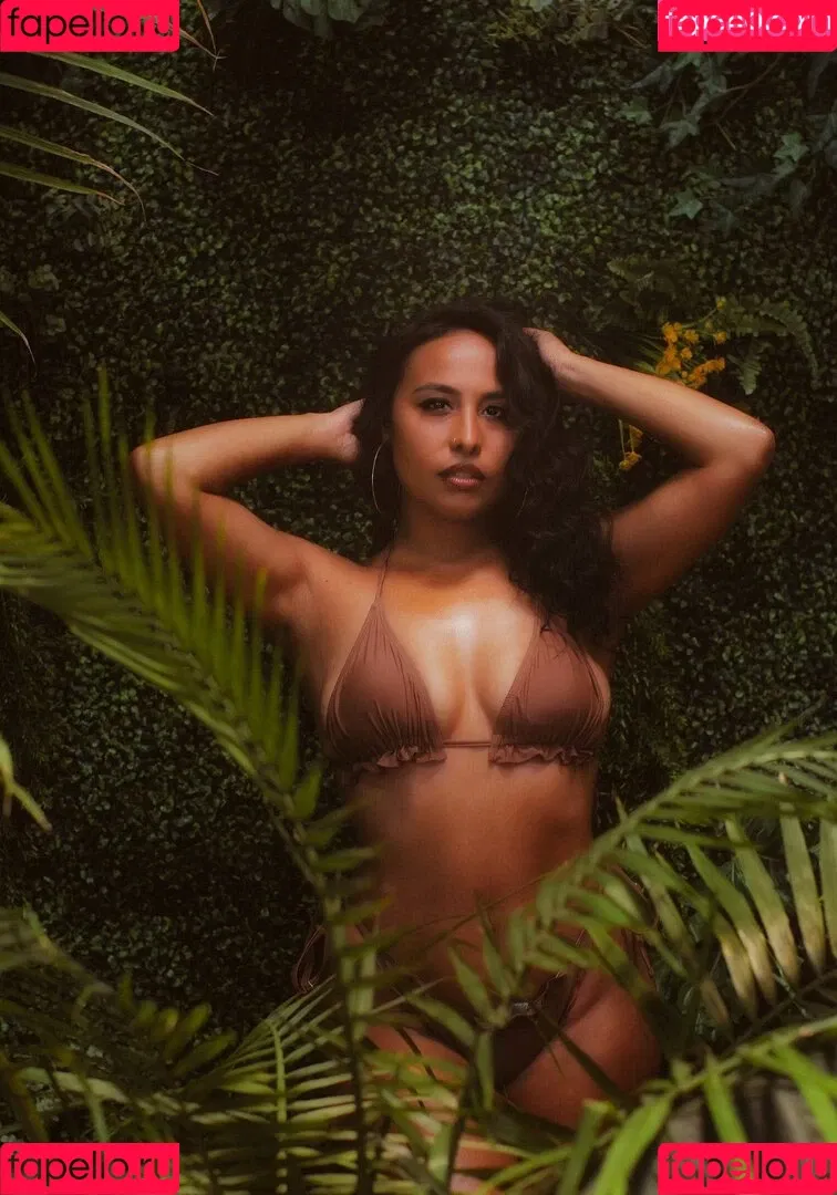 Hispanic / Latina Women / dianaMriveraa / dianamrivera_ / dianariveraa Onlyfans Photo Gallery 