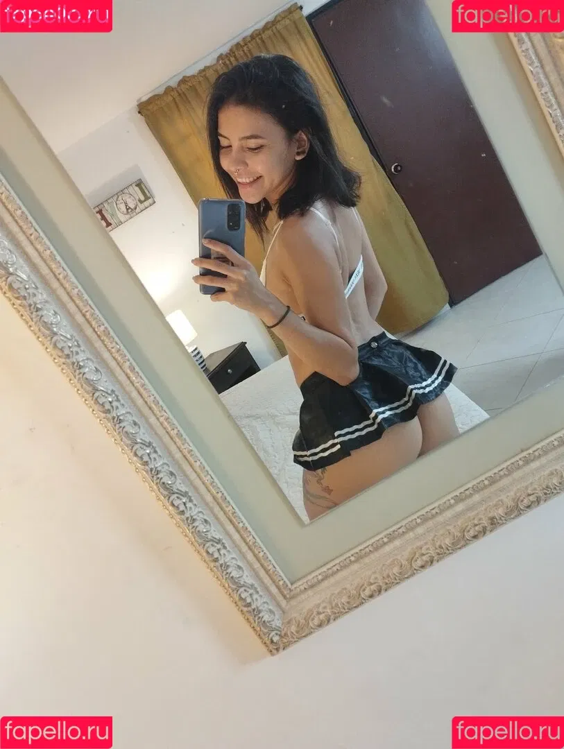 Hispanic / Latina Women / dianaMriveraa / dianamrivera_ / dianariveraa Onlyfans Photo Gallery 