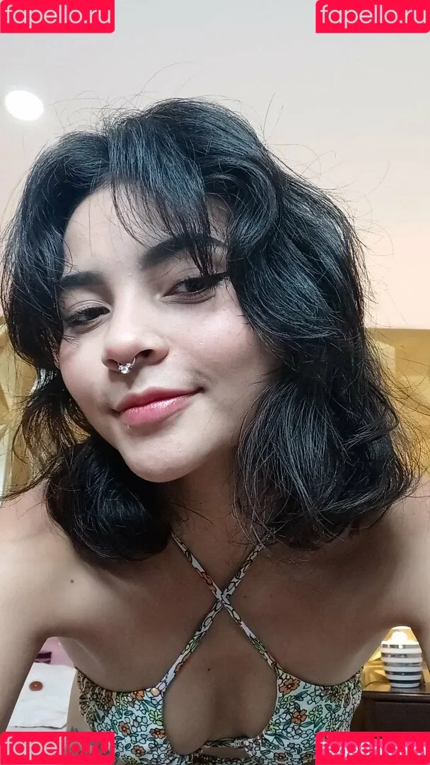 Hispanic / Latina Women / dianaMriveraa / dianamrivera_ / dianariveraa Onlyfans Photo Gallery 