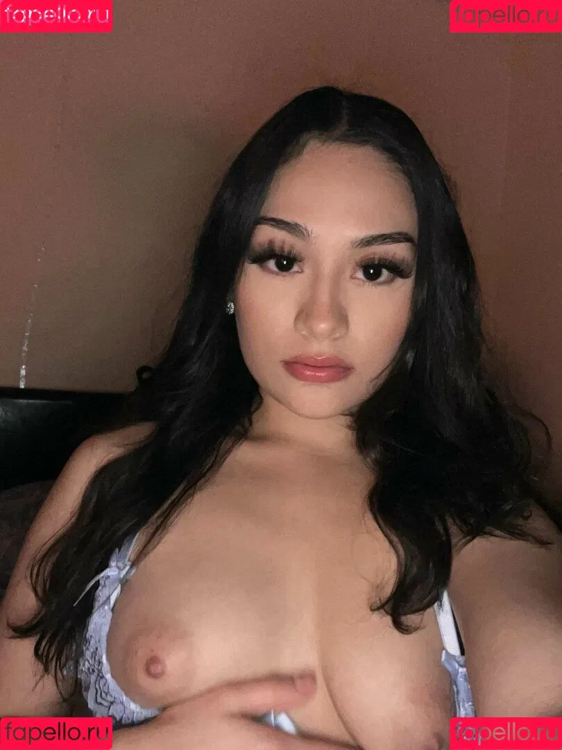 Hispanic / Latina Women / dianaMriveraa / dianamrivera_ / dianariveraa Onlyfans Photo Gallery 