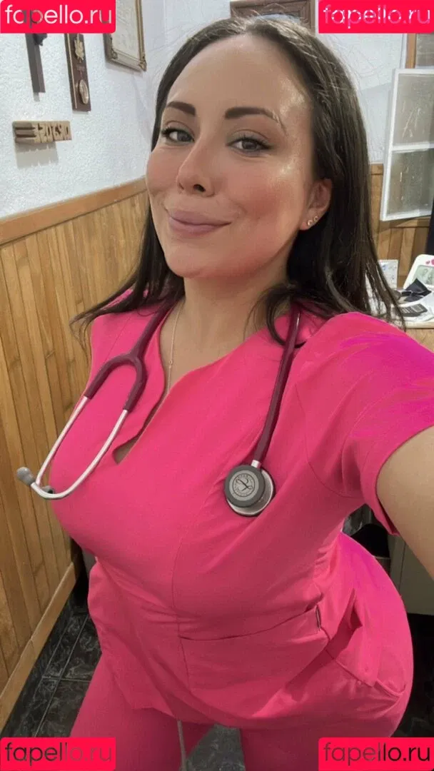 Hispanic / Latina Women / dianaMriveraa / dianamrivera_ / dianariveraa Onlyfans Photo Gallery 