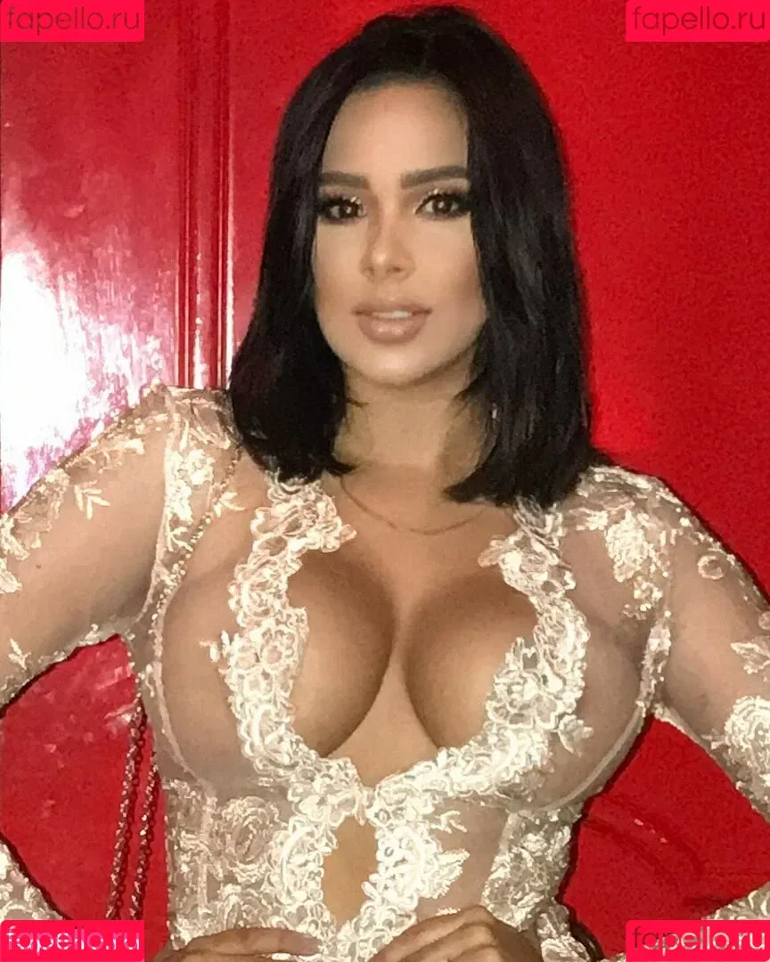 Hispanic / Latina Women / dianaMriveraa / dianamrivera_ / dianariveraa Onlyfans Photo Gallery 