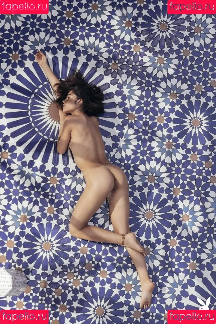 Hispanic / Latina Women / dianaMriveraa / dianamrivera_ / dianariveraa Onlyfans Photo Gallery 