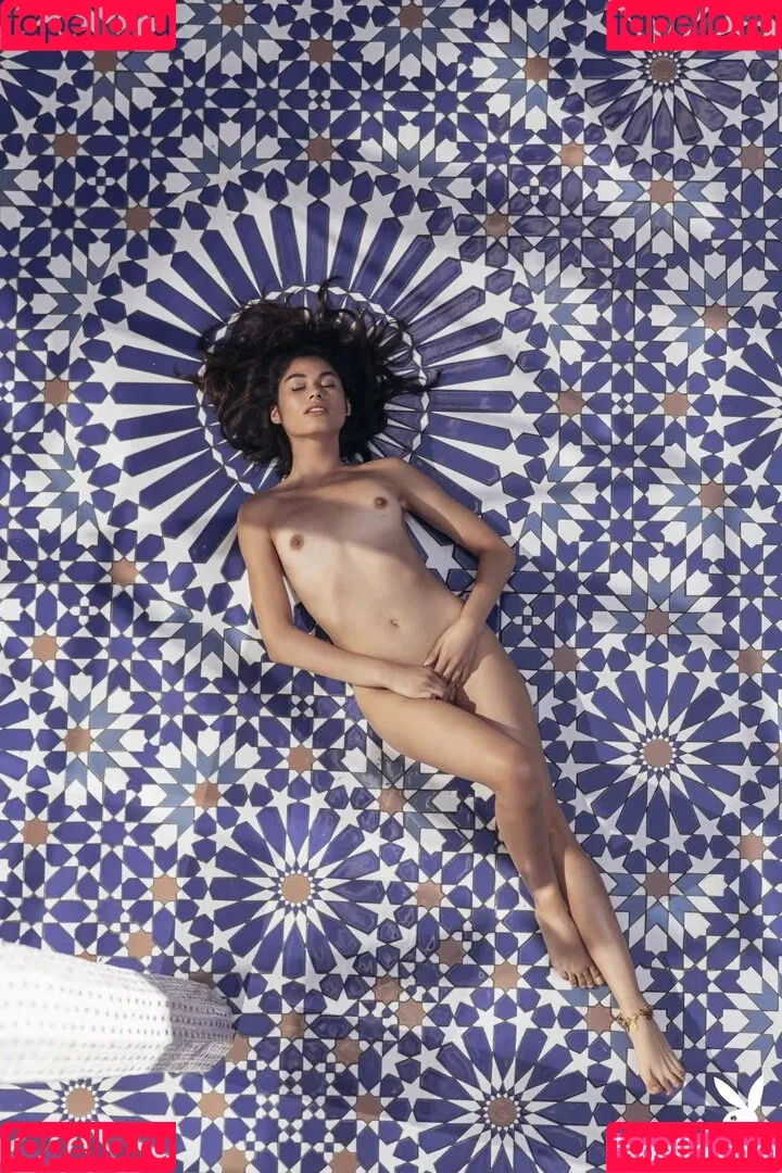 Hispanic / Latina Women / dianaMriveraa / dianamrivera_ / dianariveraa Onlyfans Photo Gallery 