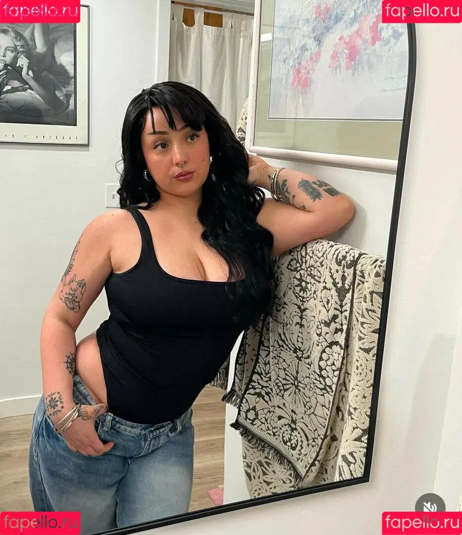 Hispanic / Latina Women / dianaMriveraa / dianamrivera_ / dianariveraa Onlyfans Photo Gallery 