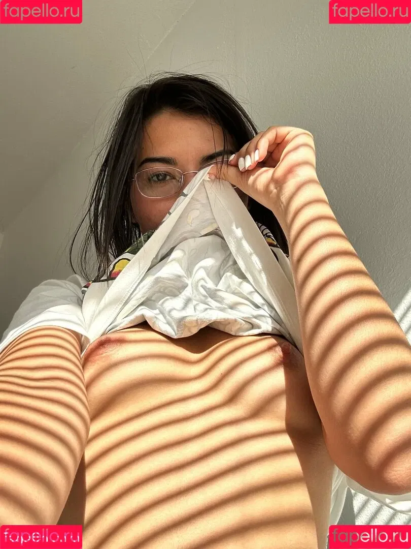 Hispanic / Latina Women / dianaMriveraa / dianamrivera_ / dianariveraa Onlyfans Photo Gallery 