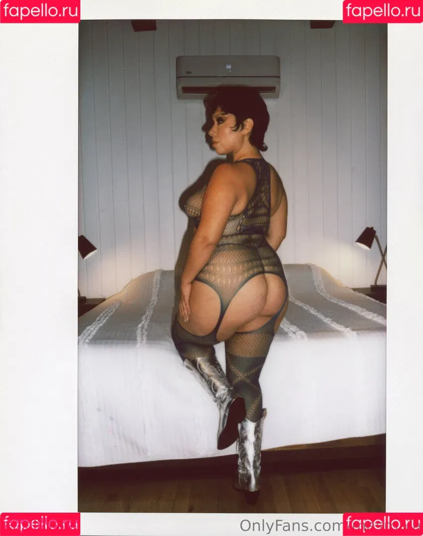 Hispanic / Latina Women / dianaMriveraa / dianamrivera_ / dianariveraa Onlyfans Photo Gallery 