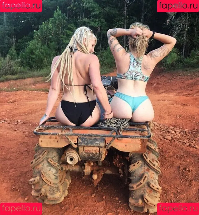 breezemuhfuka / jodiplease Onlyfans Photo Gallery 