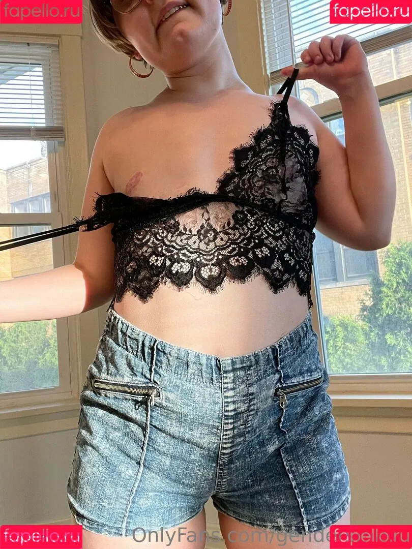 gendersmash / genderthrash Onlyfans Photo Gallery 