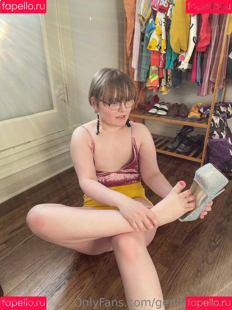 gendersmash / genderthrash Onlyfans Photo Gallery 