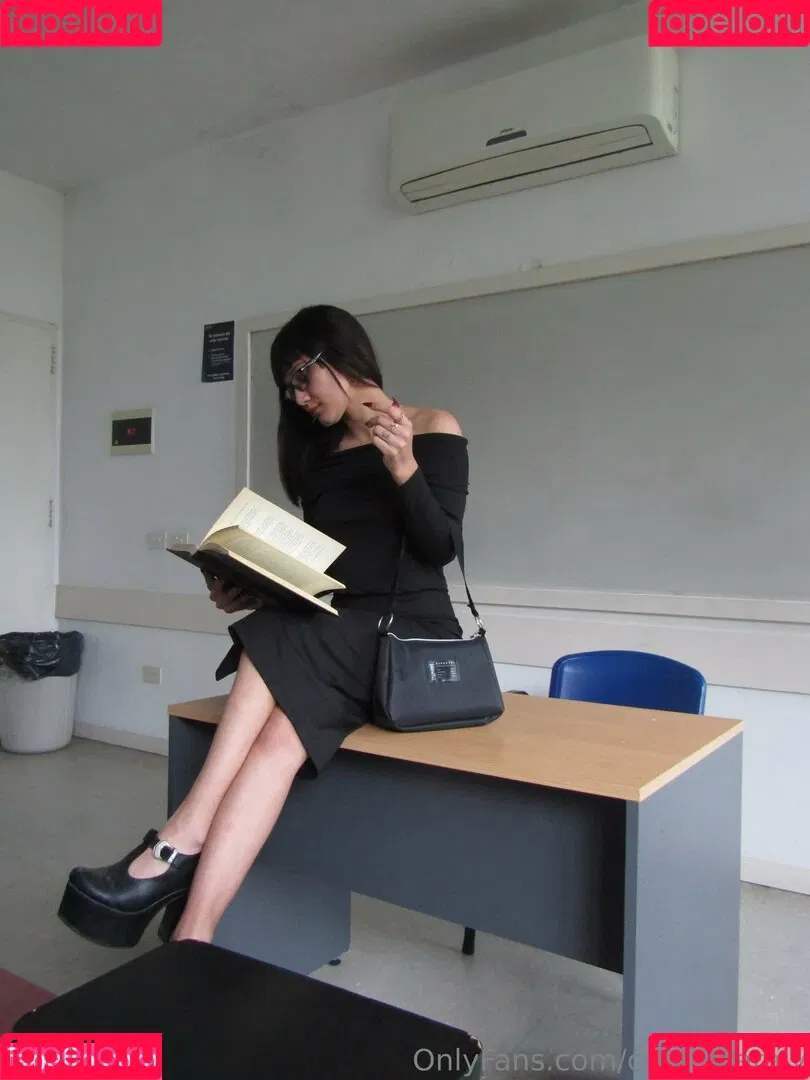 cristalnataly / nataly.cristal.963 Onlyfans Photo Gallery 