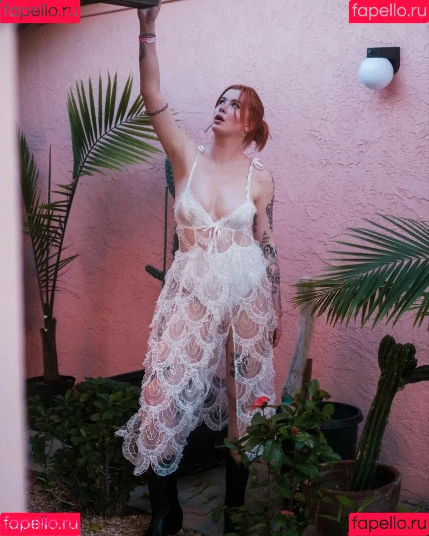 Ireland Baldwin / chloebaldwin... / irelandbasingerbaldwin Onlyfans Photo Gallery 