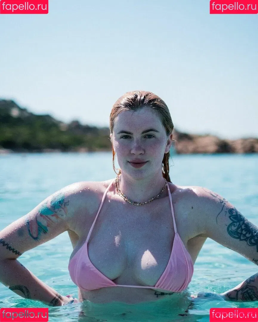 Ireland Baldwin / chloebaldwin... / irelandbasingerbaldwin Onlyfans Photo Gallery 