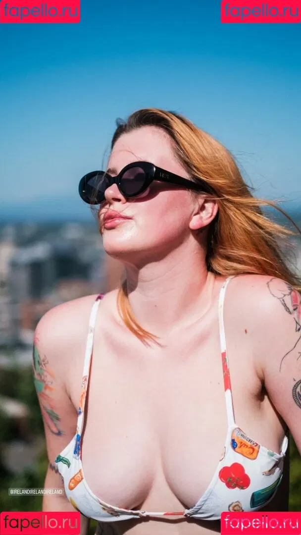 Ireland Baldwin / chloebaldwin... / irelandbasingerbaldwin Onlyfans Photo Gallery 