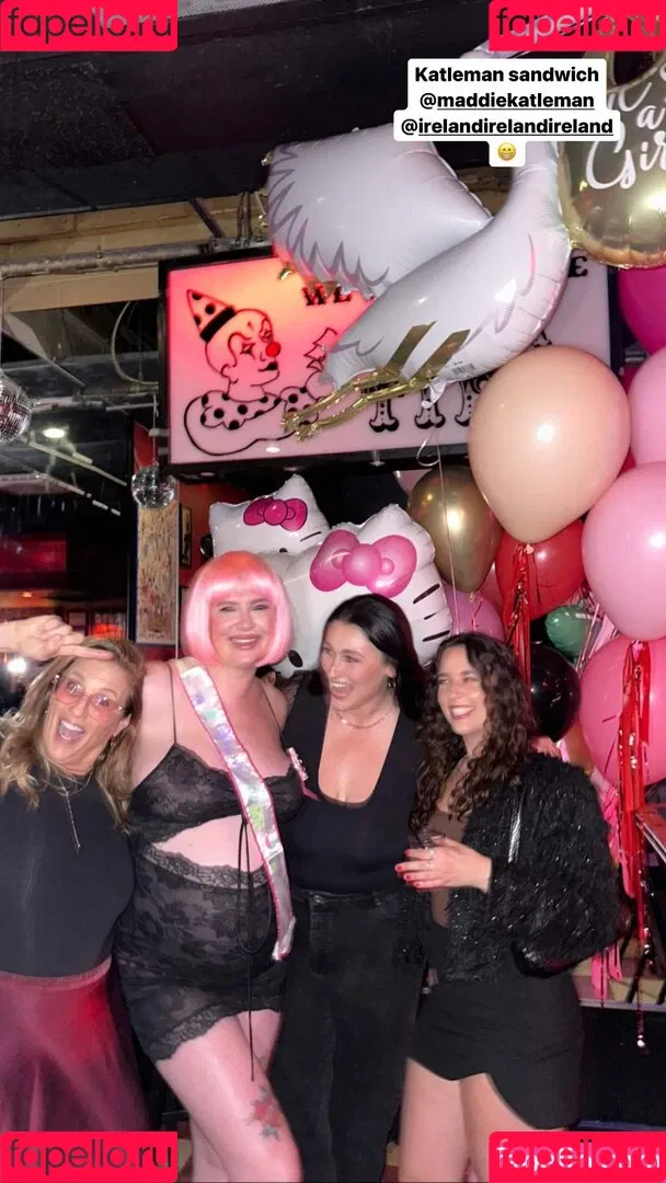 Ireland Baldwin / chloebaldwin... / irelandbasingerbaldwin Onlyfans Photo Gallery 