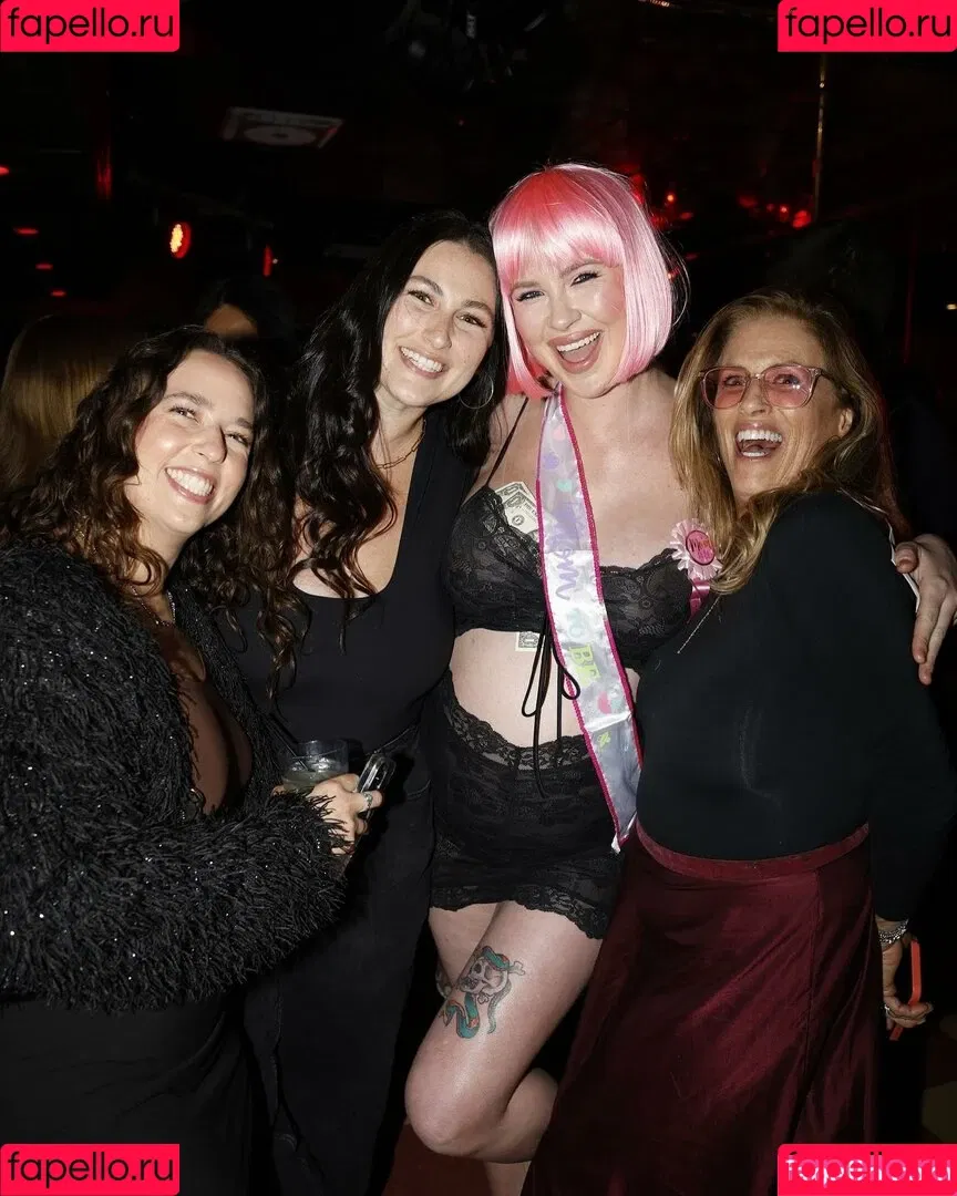 Ireland Baldwin / chloebaldwin... / irelandbasingerbaldwin Onlyfans Photo Gallery 