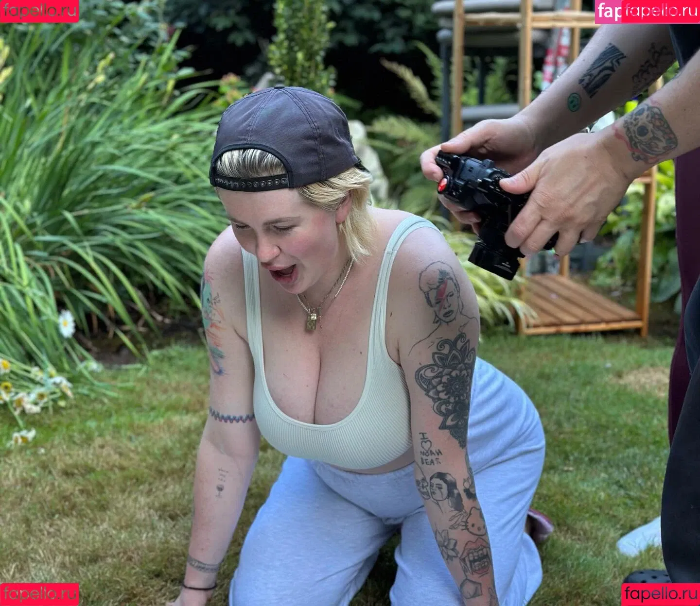 Ireland Baldwin / chloebaldwin... / irelandbasingerbaldwin Onlyfans Photo Gallery 