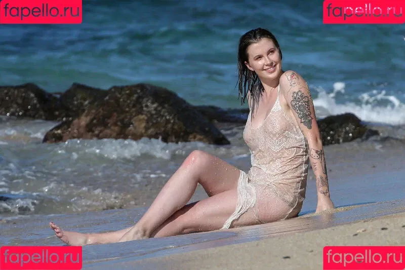 Ireland Baldwin / chloebaldwin... / irelandbasingerbaldwin Onlyfans Photo Gallery 