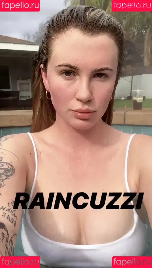 Ireland Baldwin / chloebaldwin... / irelandbasingerbaldwin Onlyfans Photo Gallery 