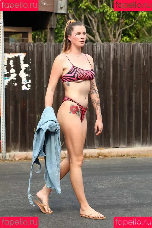 Ireland Baldwin / chloebaldwin... / irelandbasingerbaldwin Onlyfans Photo Gallery 