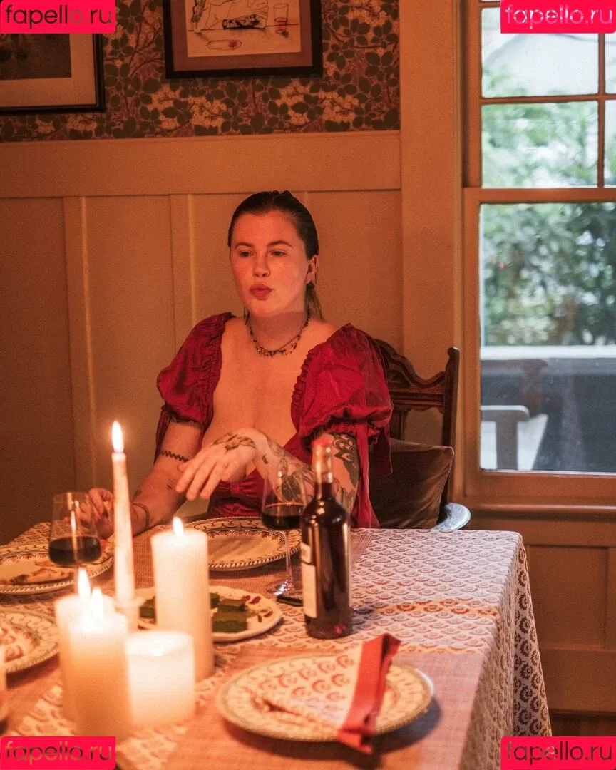 Ireland Baldwin / chloebaldwin... / irelandbasingerbaldwin Onlyfans Photo Gallery 