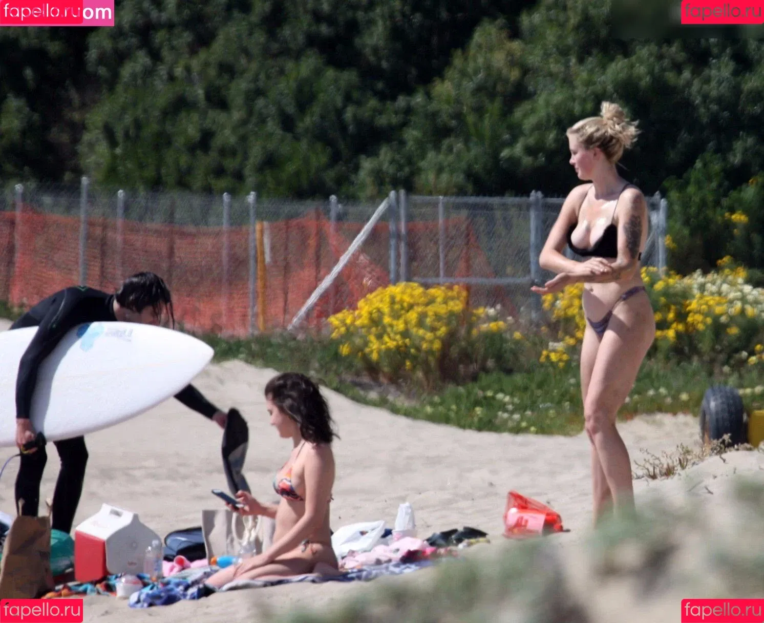 Ireland Baldwin / chloebaldwin... / irelandbasingerbaldwin Onlyfans Photo Gallery 