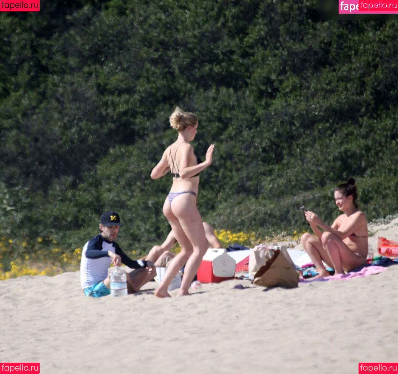 Ireland Baldwin / chloebaldwin... / irelandbasingerbaldwin Onlyfans Photo Gallery 