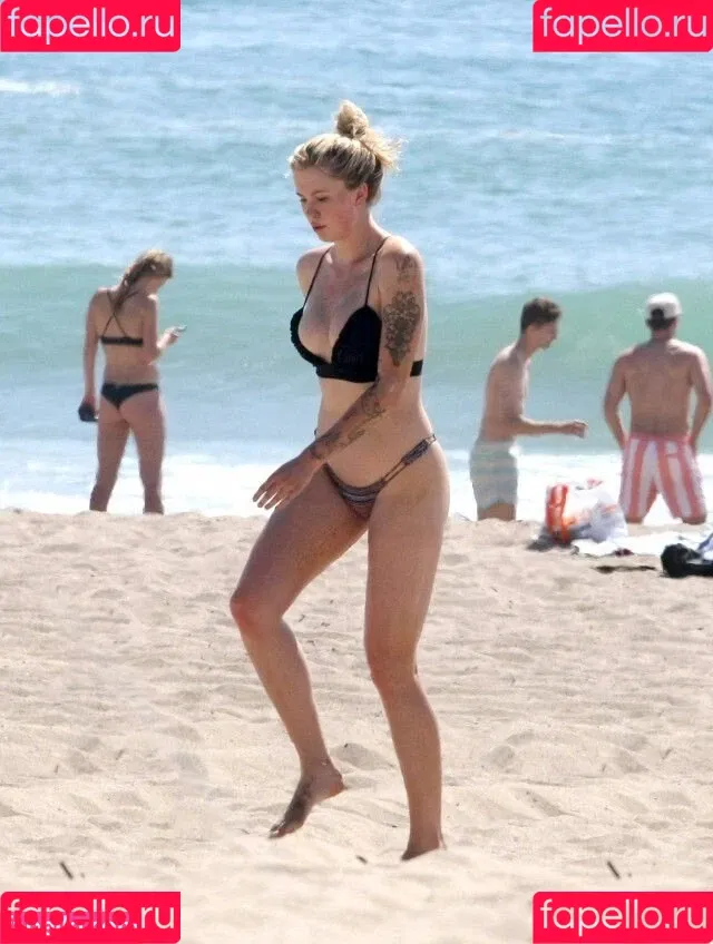 Ireland Baldwin / chloebaldwin... / irelandbasingerbaldwin Onlyfans Photo Gallery 