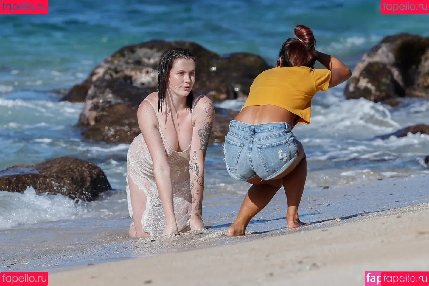 Ireland Baldwin / chloebaldwin... / irelandbasingerbaldwin Onlyfans Photo Gallery 
