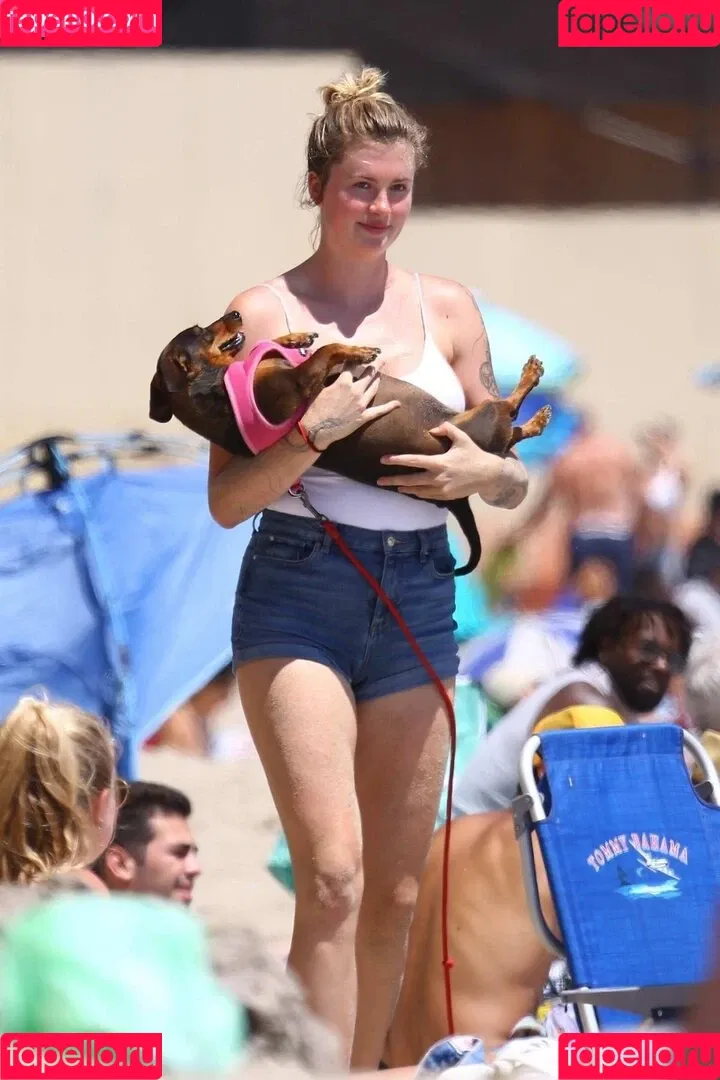 Ireland Baldwin / chloebaldwin... / irelandbasingerbaldwin Onlyfans Photo Gallery 