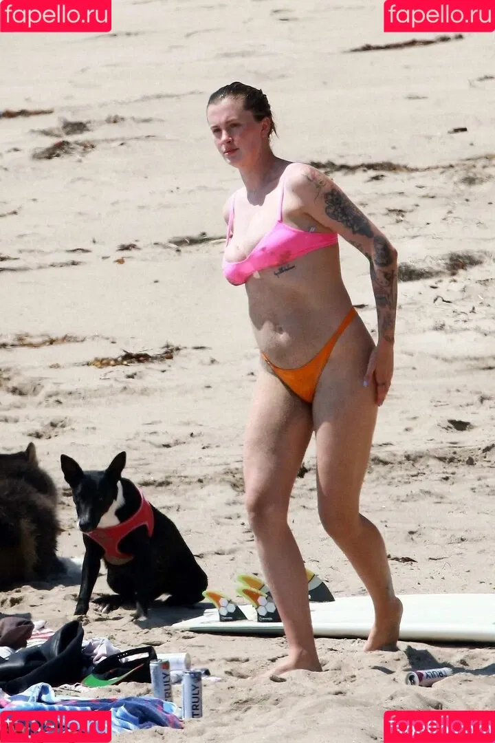 Ireland Baldwin / chloebaldwin... / irelandbasingerbaldwin Onlyfans Photo Gallery 