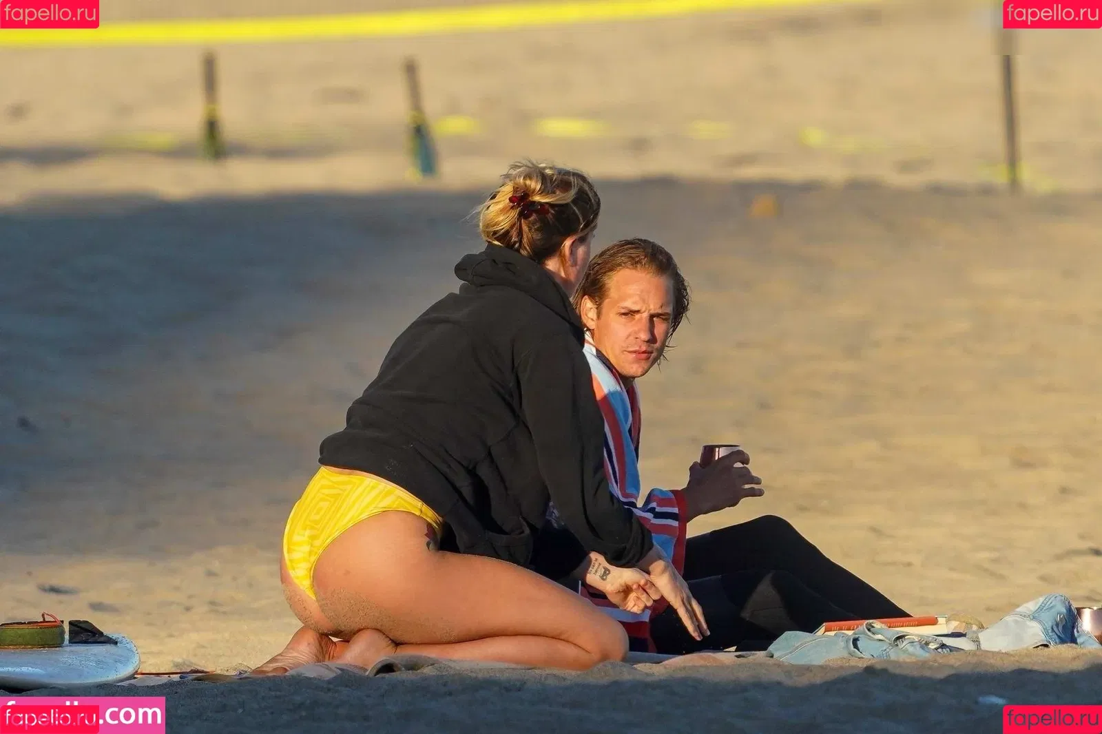 Ireland Baldwin / chloebaldwin... / irelandbasingerbaldwin Onlyfans Photo Gallery 