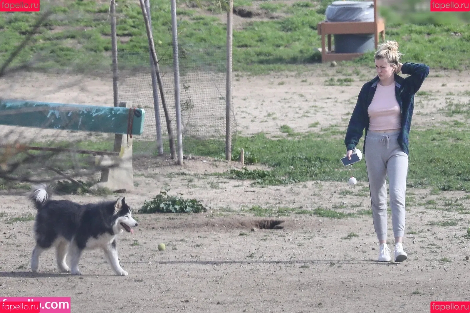 Ireland Baldwin / chloebaldwin... / irelandbasingerbaldwin Onlyfans Photo Gallery 