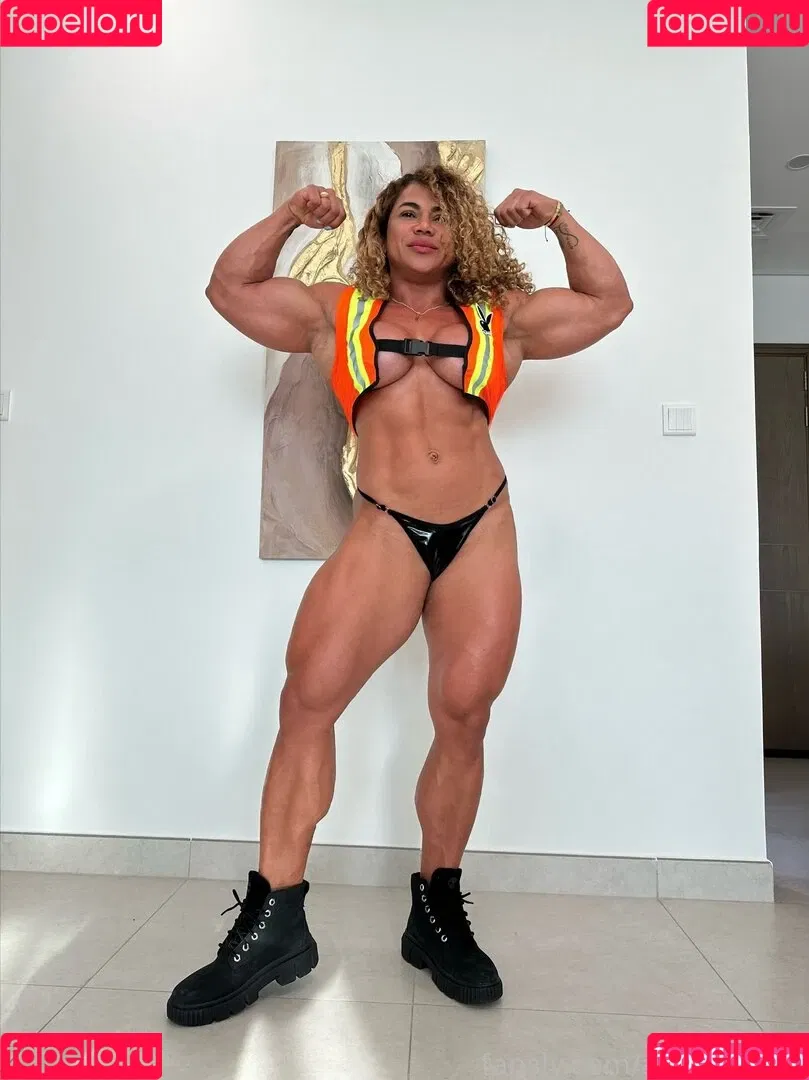 Amy Muscle / Amymuscle / amymusclefit Onlyfans Photo Gallery 