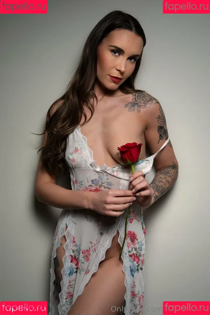 hattiegrace / hattiegrace_model Onlyfans Photo Gallery 