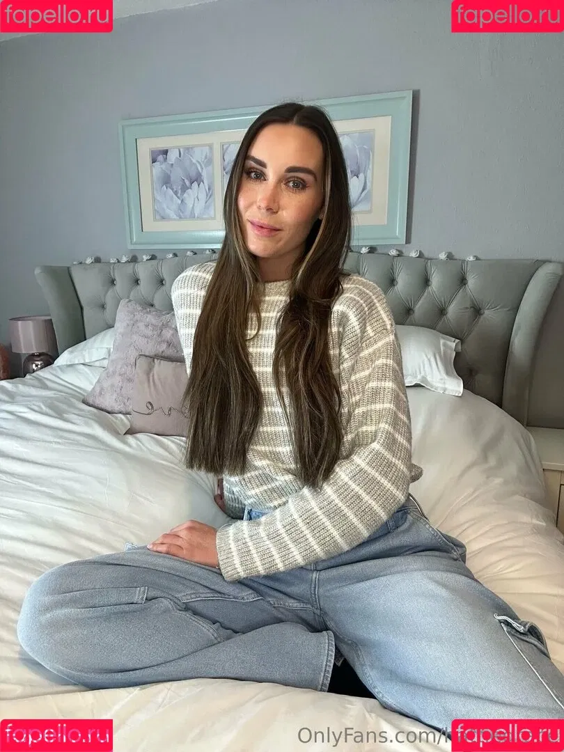 hattiegrace / hattiegrace_model Onlyfans Photo Gallery 