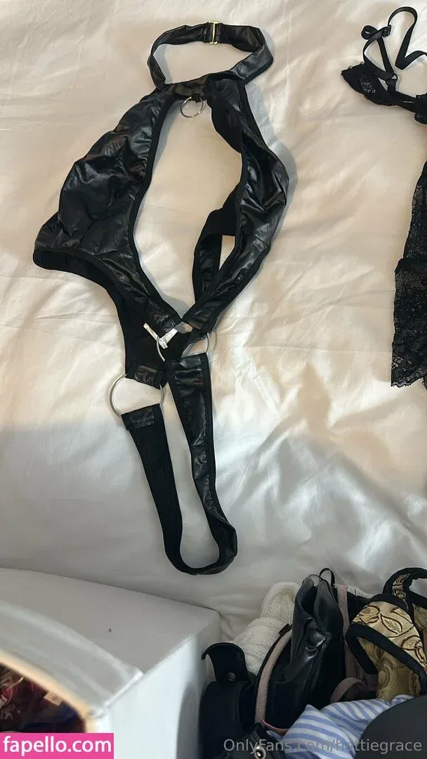 hattiegrace / hattiegrace_model Onlyfans Photo Gallery 