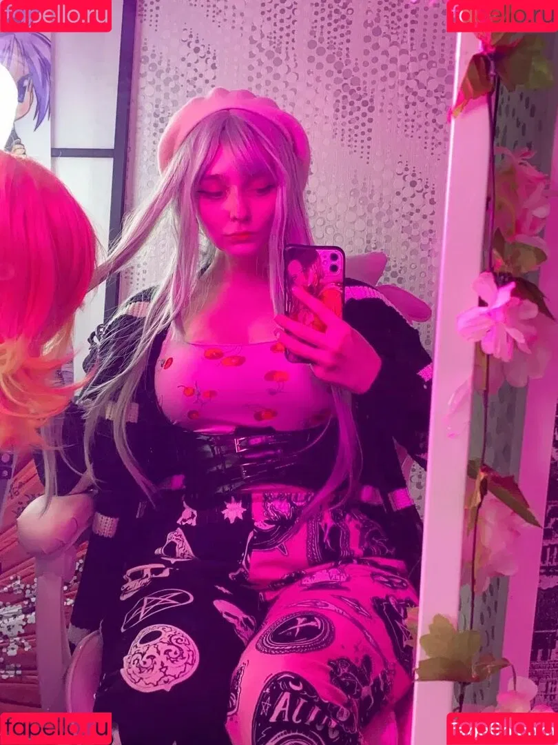 mia_green_tea / miarita Onlyfans Photo Gallery 