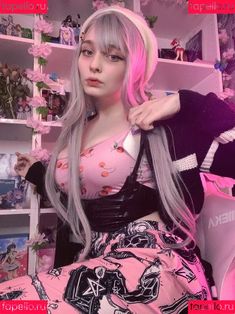 mia_green_tea / miarita Onlyfans Photo Gallery 