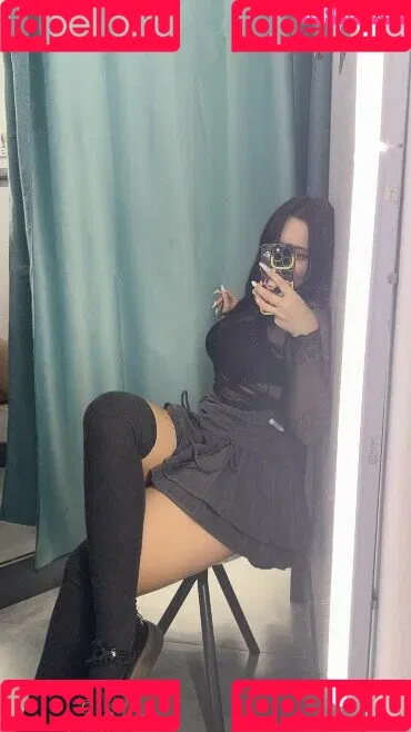 mia_green_tea / miarita Onlyfans Photo Gallery 