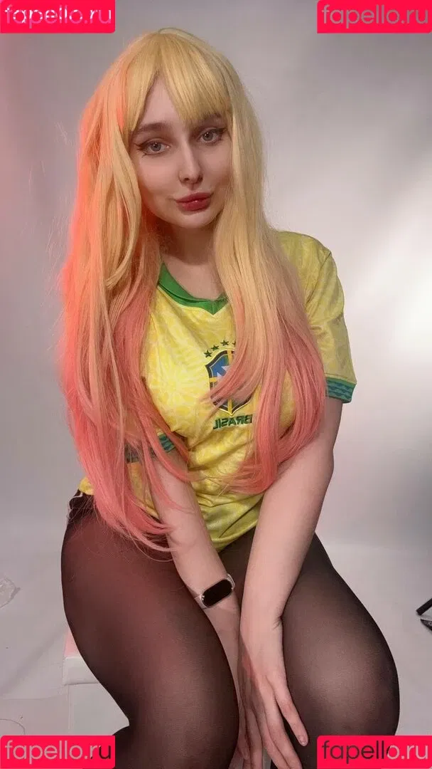 mia_green_tea / miarita Onlyfans Photo Gallery 